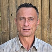 Nils Kuehn headshot